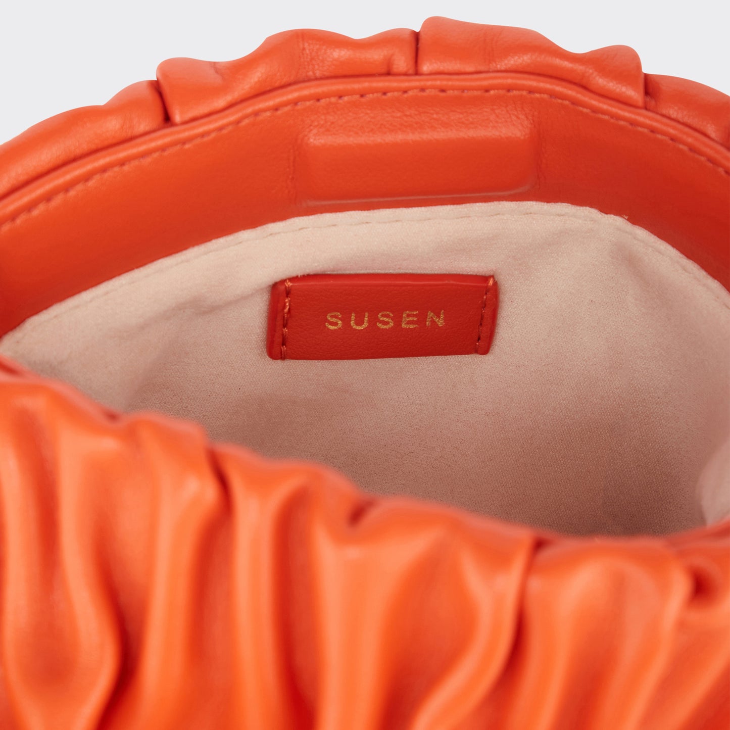 The Cloud Small Bag - Red